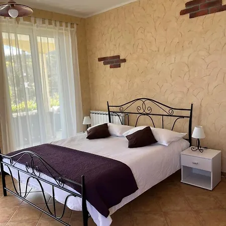 En شقة Mošćenička Draga