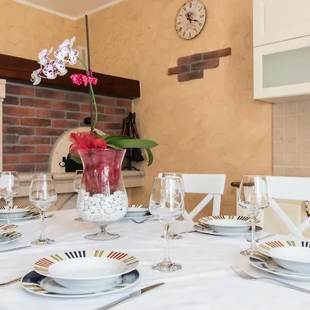 En * Mošćenička Draga