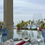En Apartament *