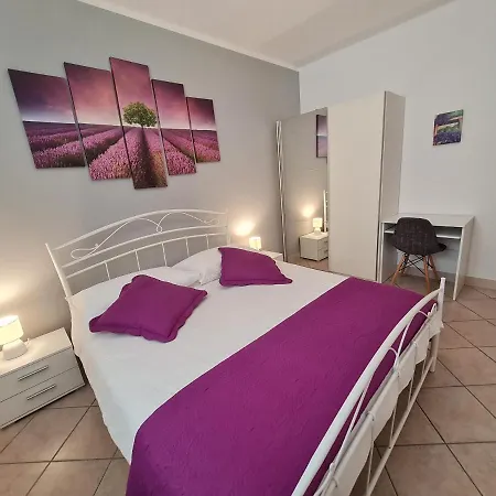 En Apartament *