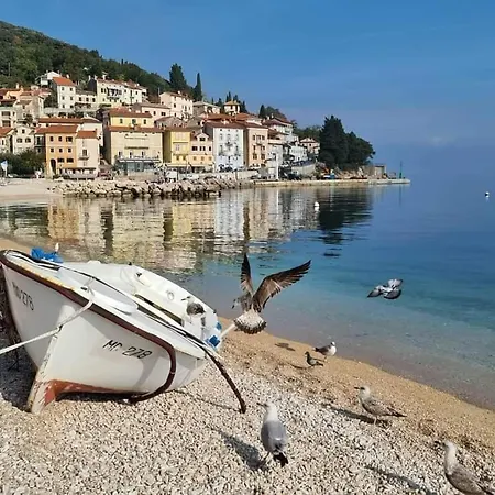 En * Mošćenička Draga