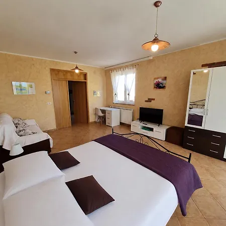 Apartment En Mošćenička Draga